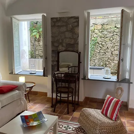 La Firulina, * Capri