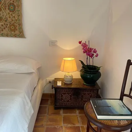 La Firulina, * カプリ